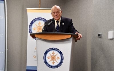WAR HERO SPEAKS AT DMGS EXITING CEREMONY HONORING POLISH STUDENTS